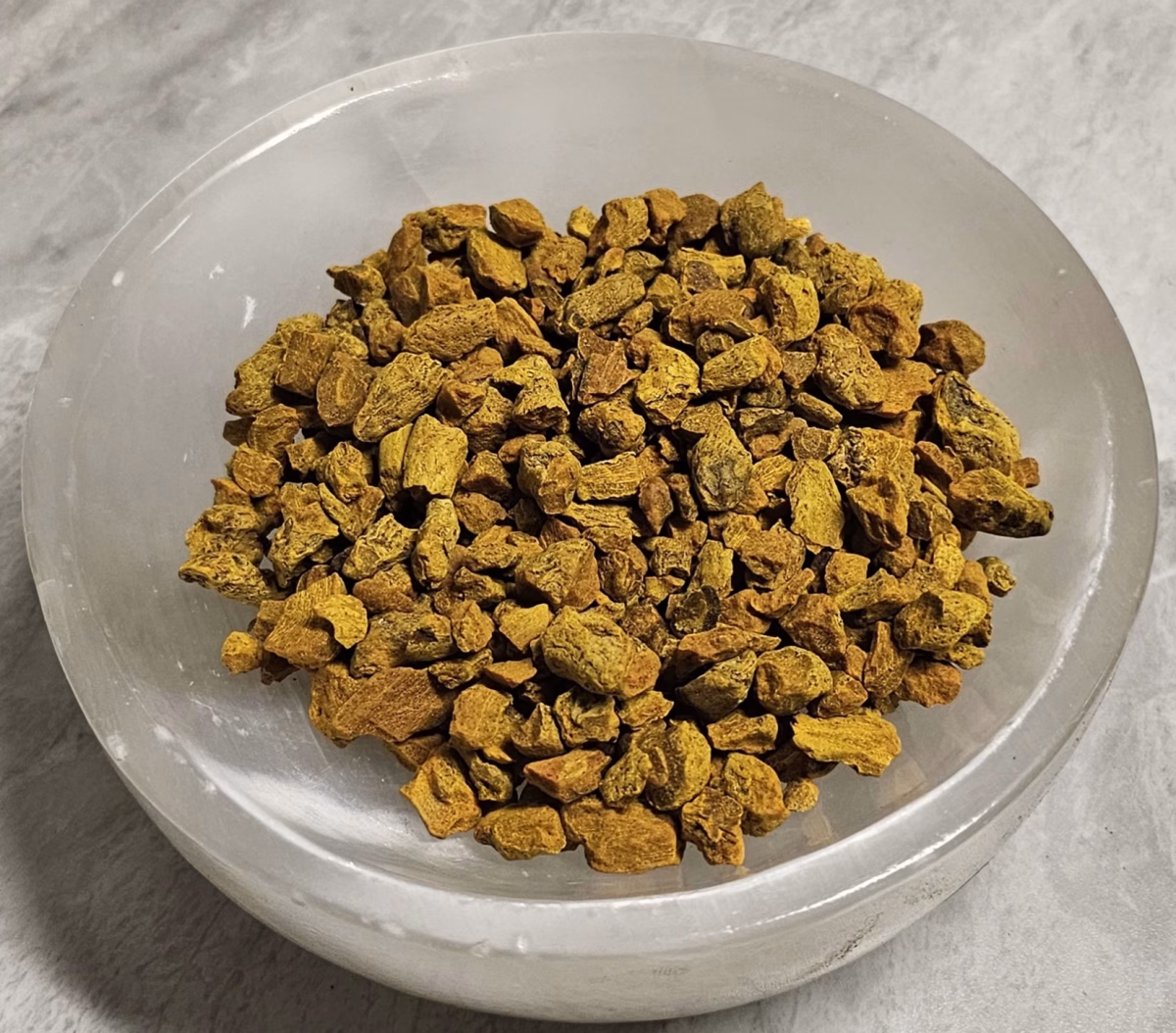 20241015_152904-Jpg.avif Turmeric Root C/S Herb - Image 1