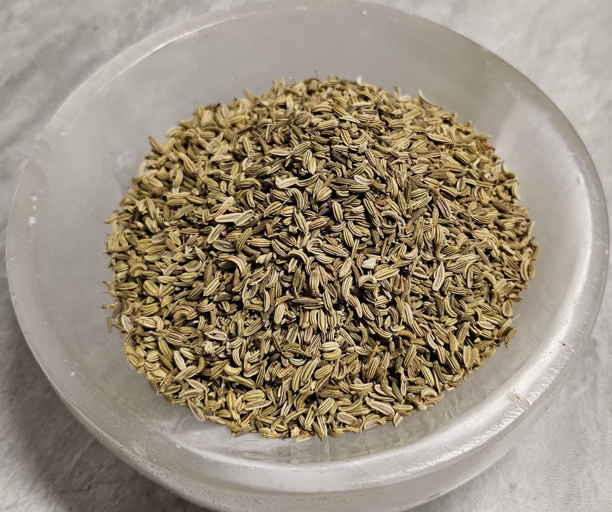 20241017_124734-Jpg.avif Fennel Seed Whole Herb - Image 1
