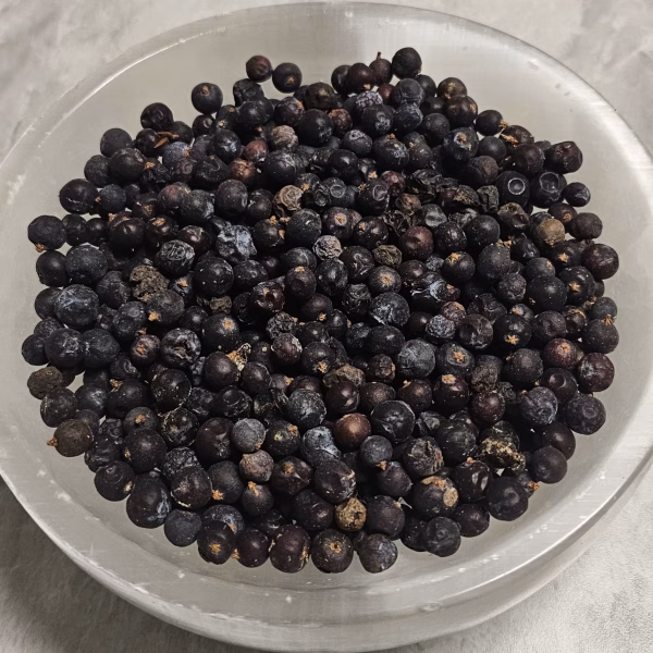 Juniper Berries Whole Herb