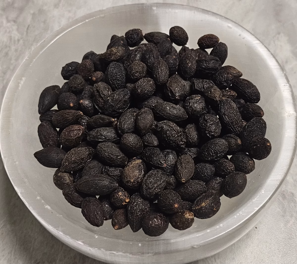 20241023_164323-Jpg.avif Saw Palmetto Berries Whole - Image 1