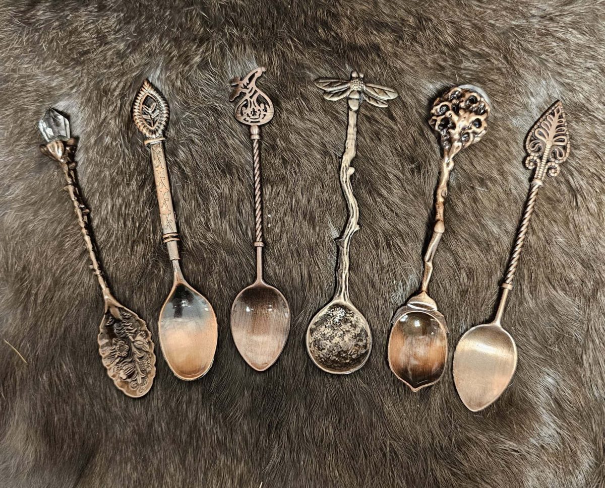 Pro-Kpbwwnkc.jpeg Vintage Tea Spoon Copper - Image 1