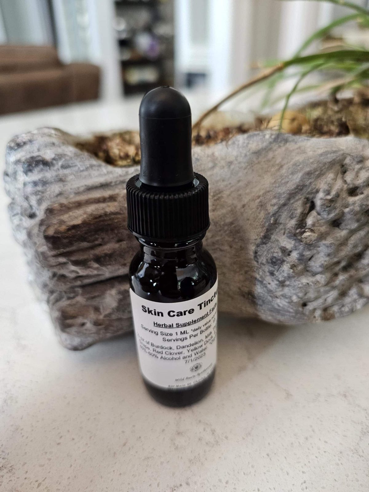 Pro-Wxx1Oo25-Scaled-1.Jpeg Skin Care Tincture - Image 1